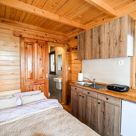 Tiny Panorama Chalet *